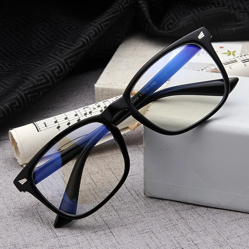 Blue Light Blocking Glasses Suitable for Both Men and Women Non-metallic Suitable for Computers and Games